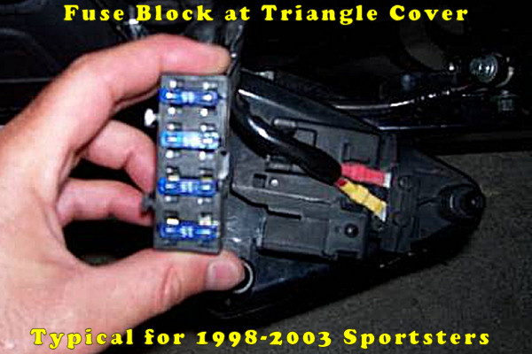 98-03-fuseblock-triangle.jpg