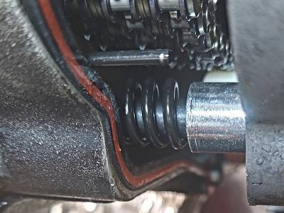 1977_sportster_primary_chain_adjuster_shoe_upgrade_kit_pic6_by_fizzle.jpg